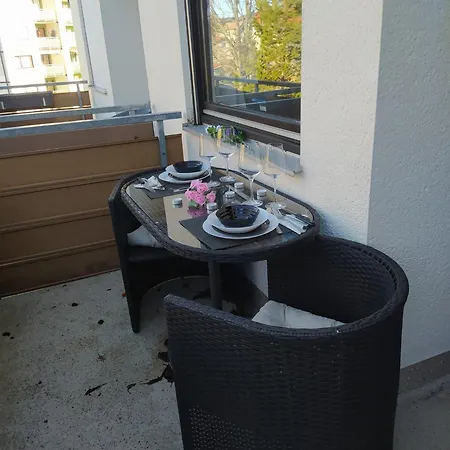 Daire Sonnenschein *